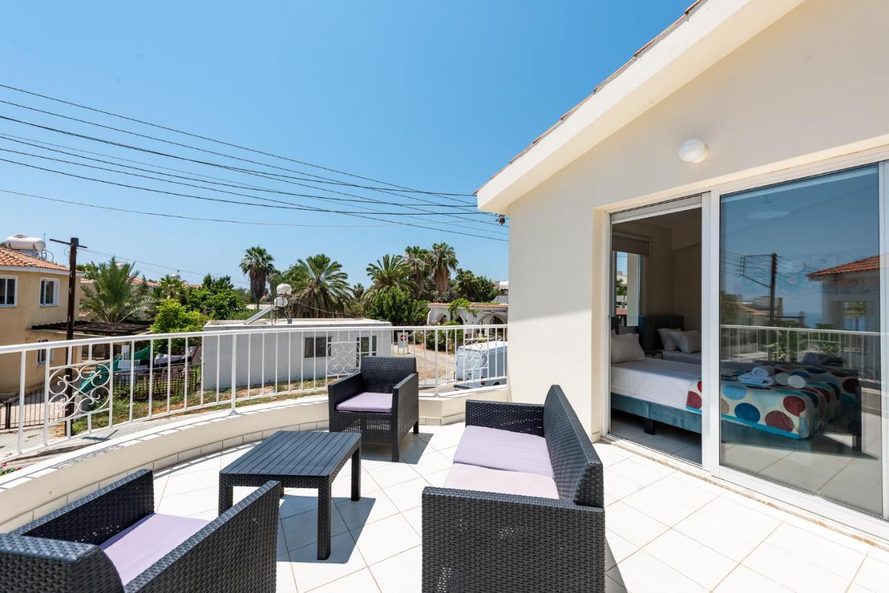 Villa Oasis By Ezoria Villas คอรัลเบย์ ภายนอก รูปภาพ
